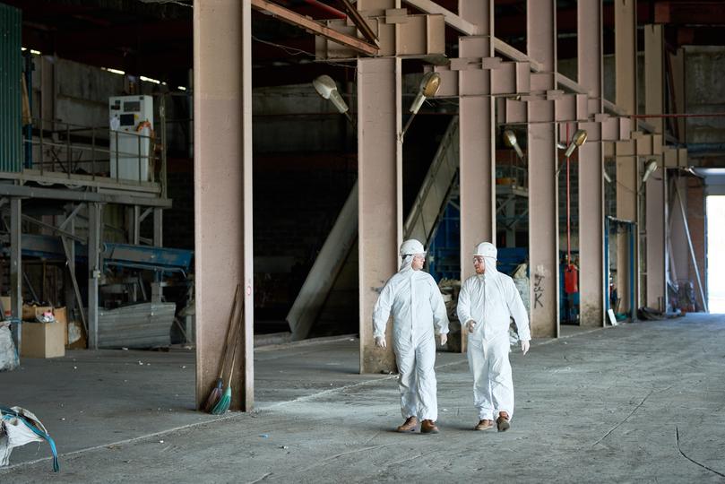 How DemolitionMatch.com helps you find asbestos removal experts