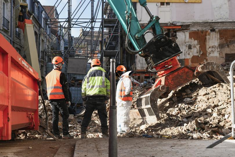 How DemolitionMatch.com helps you find concrete demolition contractors